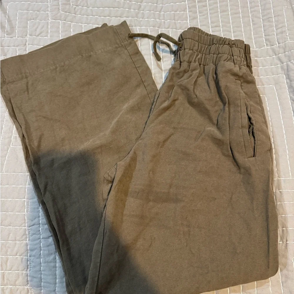 Girls Zara green wide leg crop Pants